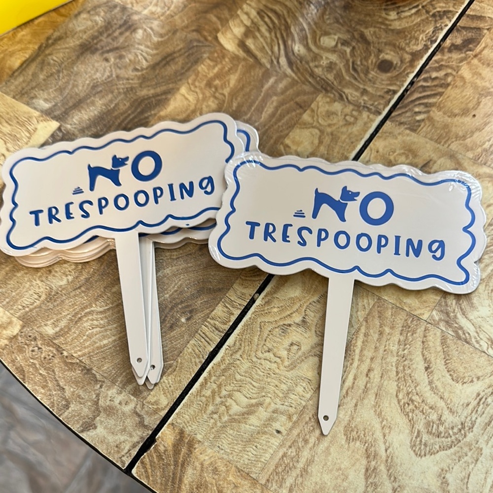 NO Trespooping Dog sign/stake for yard picture of Dog and 💩 Get 2
